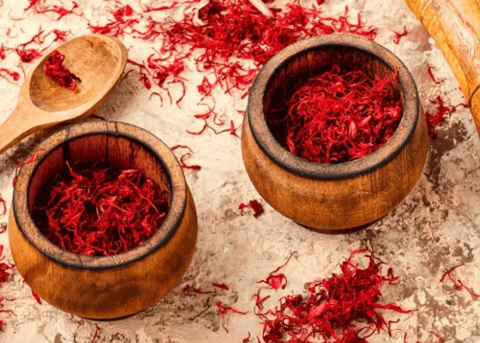 بررسی انواع زعفران ایرانی