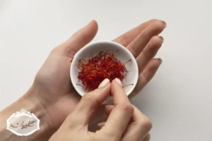 بررسی فواید زعفران برای زنان