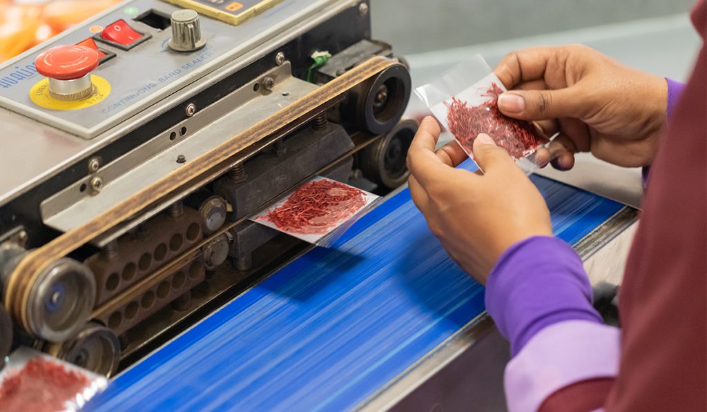 راهنمای خرید زعفران عمده