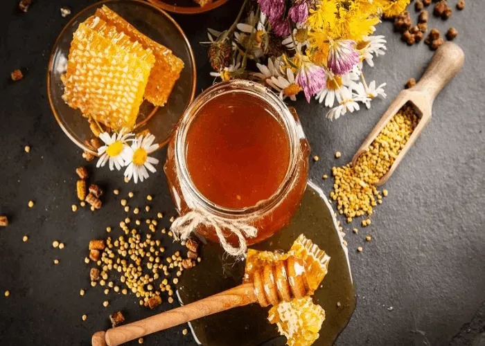 خواص عسل برای بدن